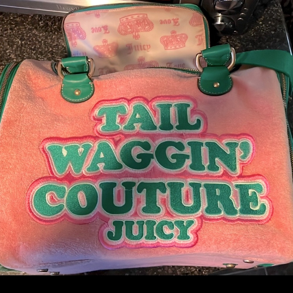 Baby Pink with Green trim Terry Dog Carrier (price is firm)